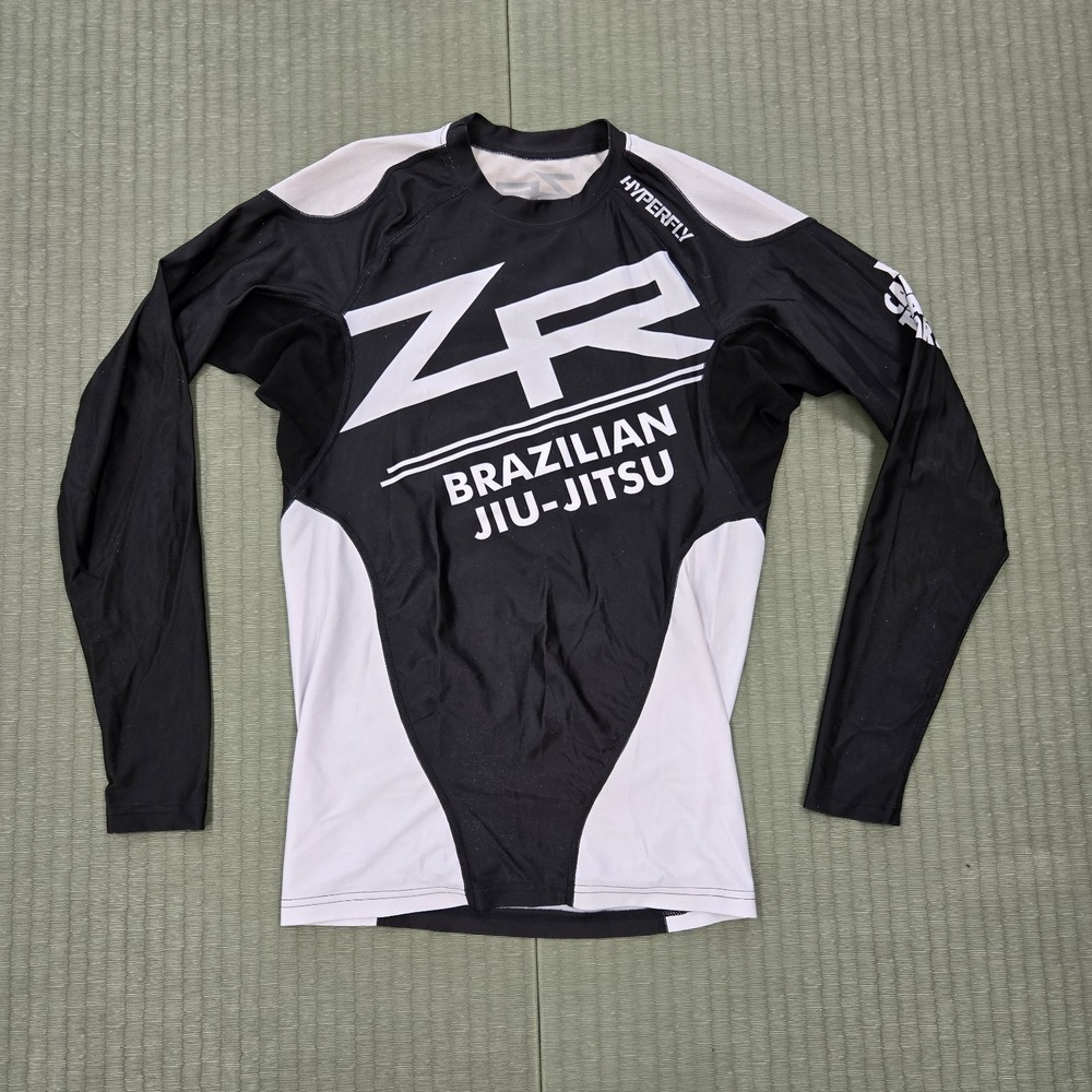 Hyperfly ZR Brazilian Jiu Jitsu Rashguard Sz Medium Used Black White Ranked‎ BJJ
